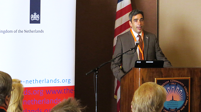 dws-sandy-roundtable-2-opening-770px-1